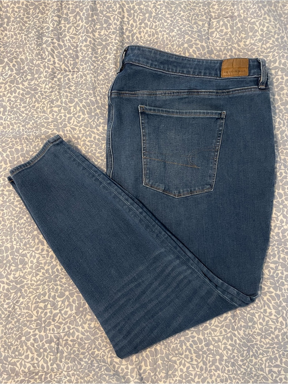 American Eagle Outfitters Dark Blue Skinny Jeans
